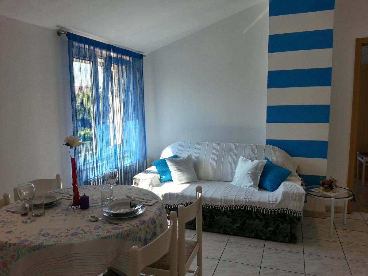 Apartmani Elena Malinska Esterno foto